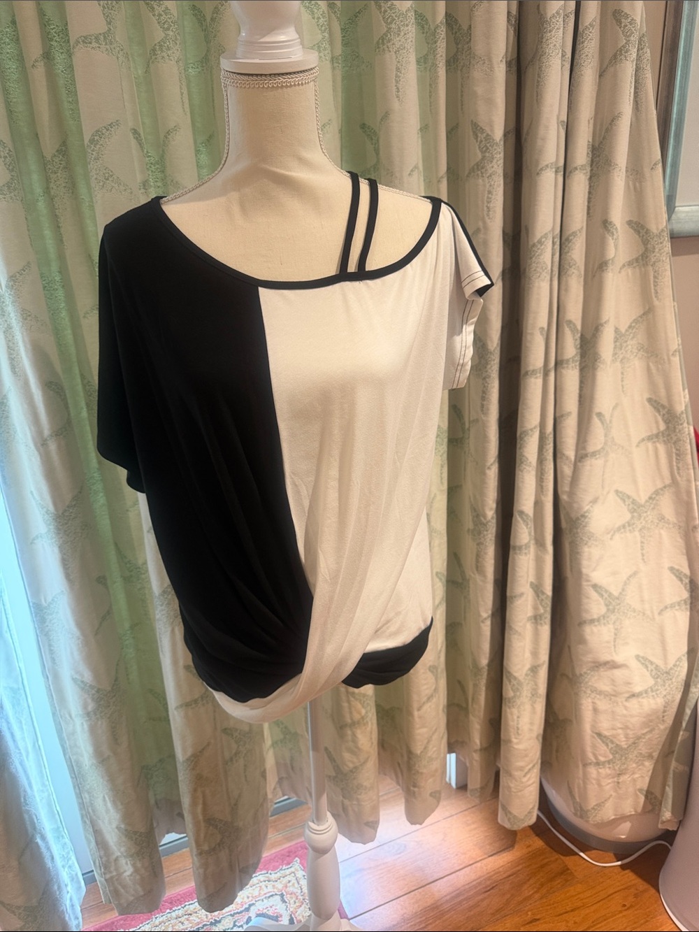 Colorblock Black & White Asymmetric Women’s Top